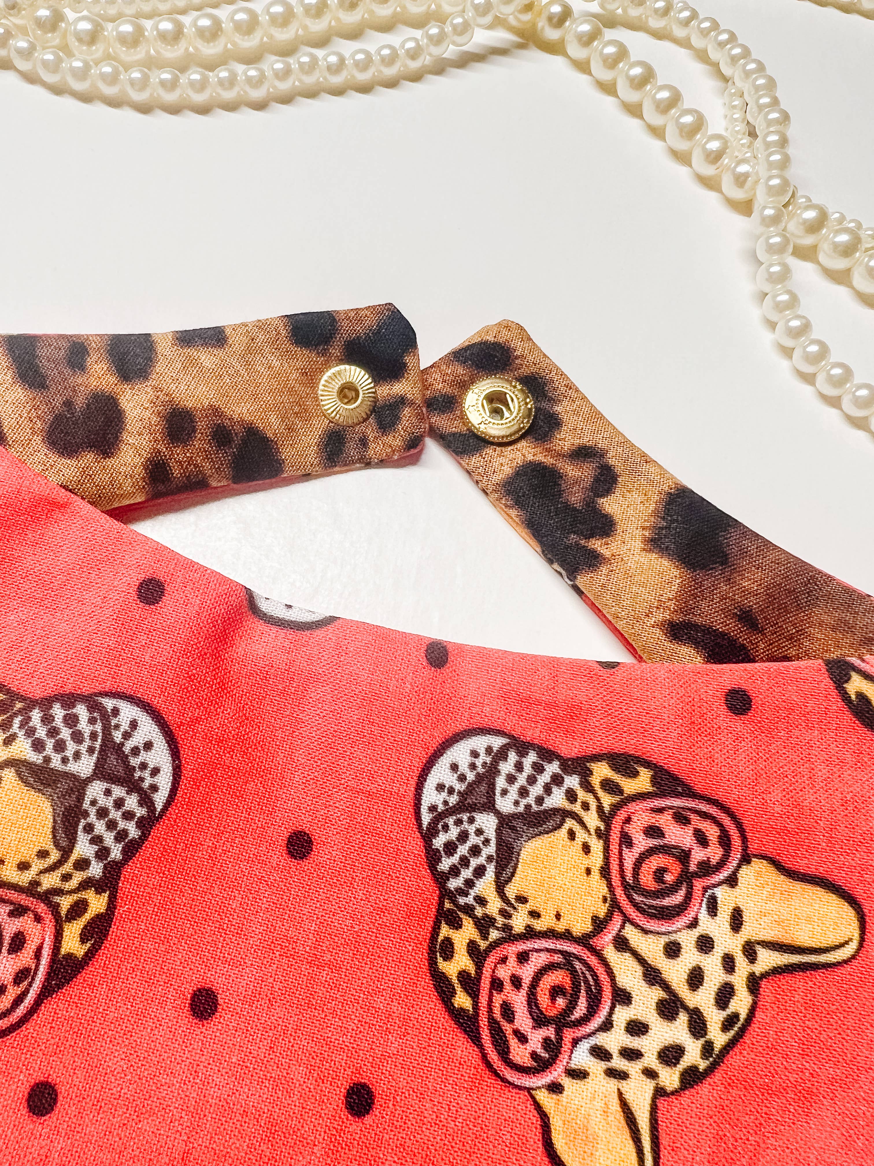 Cheetah Reversible Dog Bandana, Metal Snaps Pet Scarf Collar