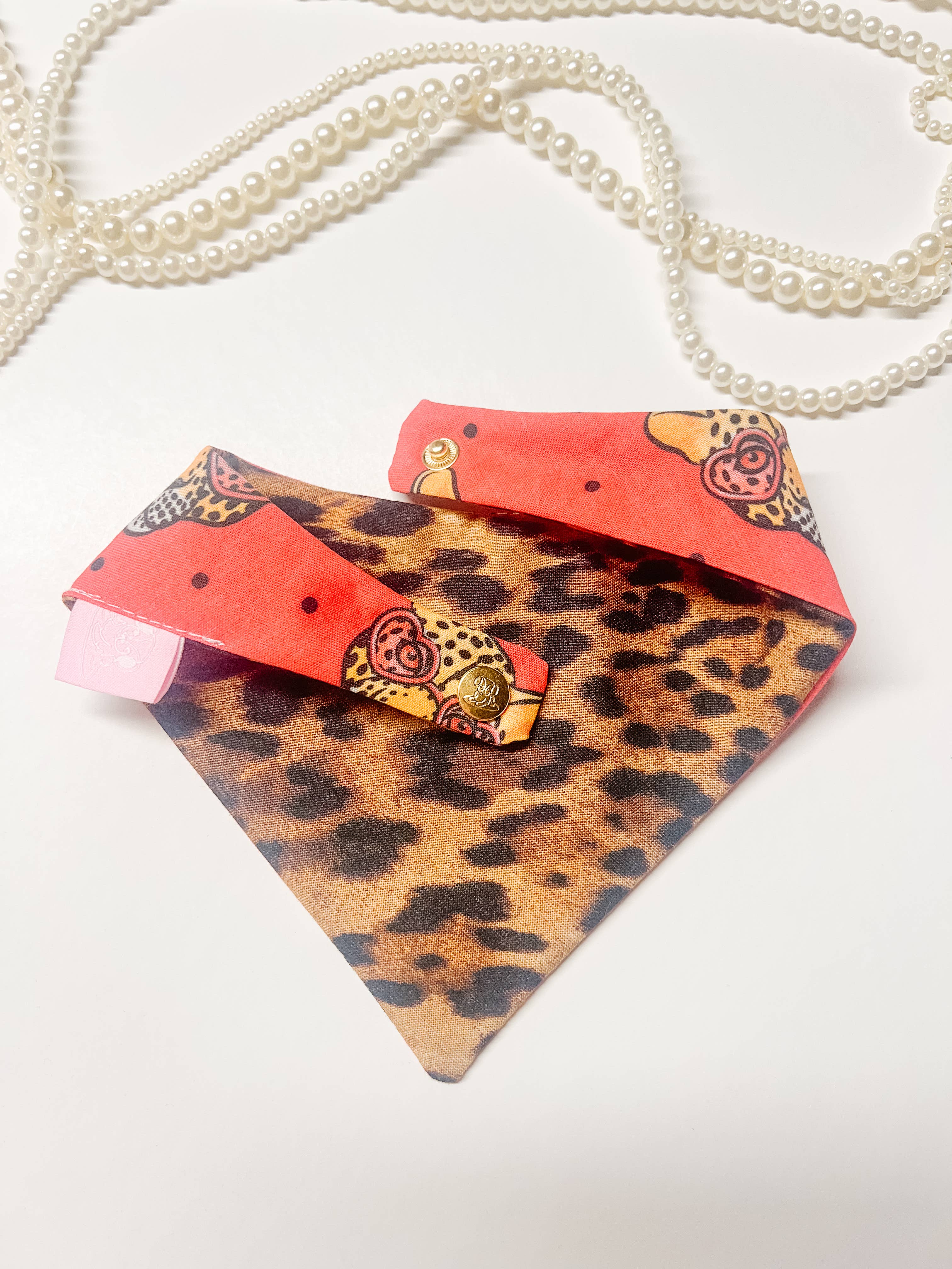 Cheetah Reversible Dog Bandana, Metal Snaps Pet Scarf Collar