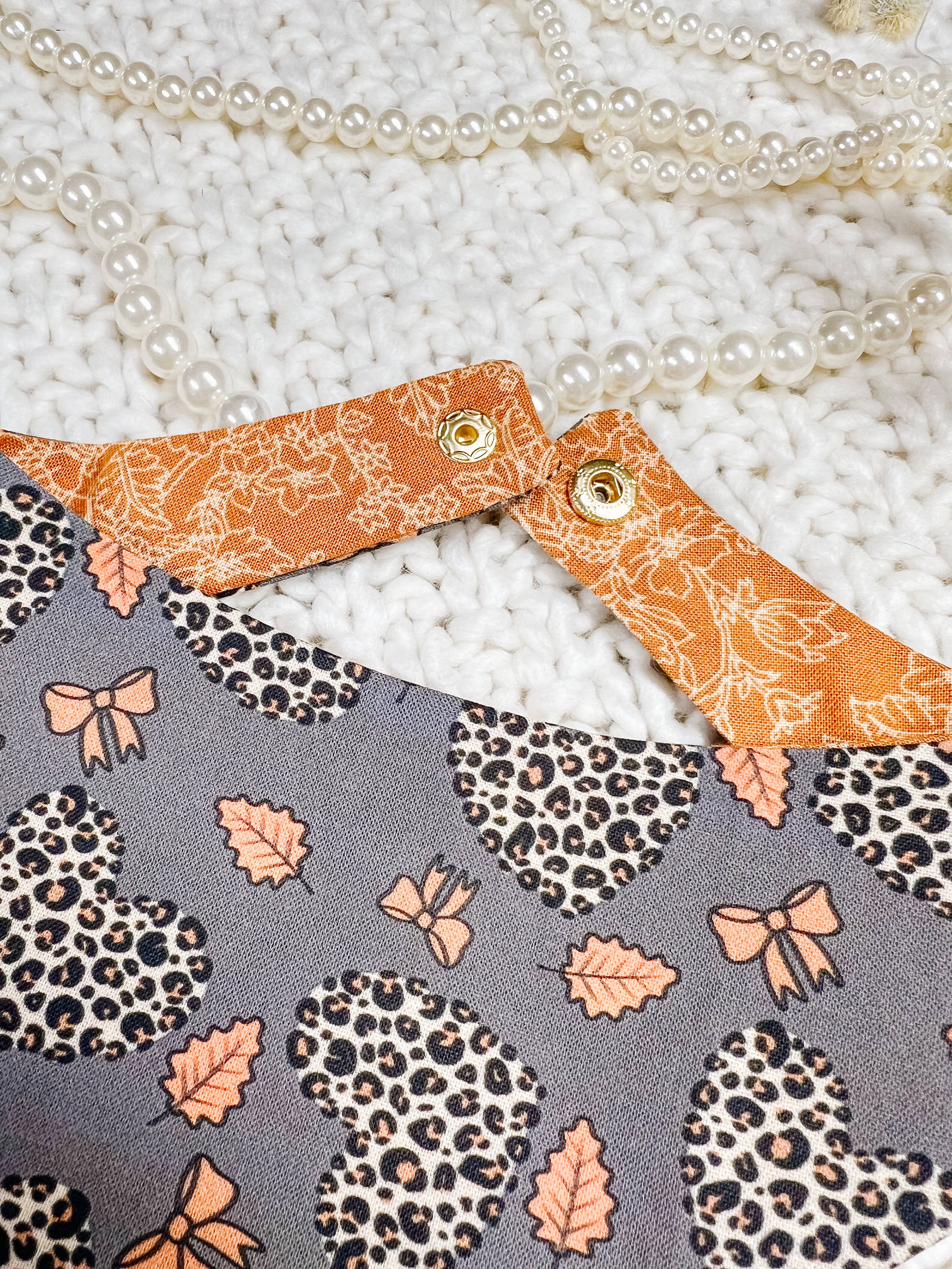 Heart Cheetah Fall Dog Bandana, Metal SnapOn Pet Collar