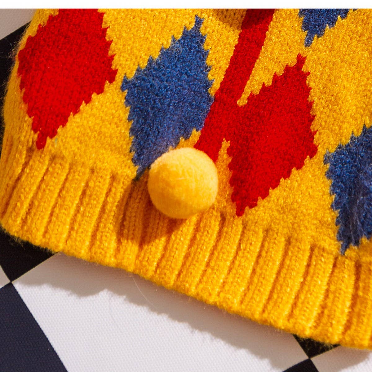 Funny Circus Dog Holiday Outfit_CWMM12112 PAWPAWwholesale