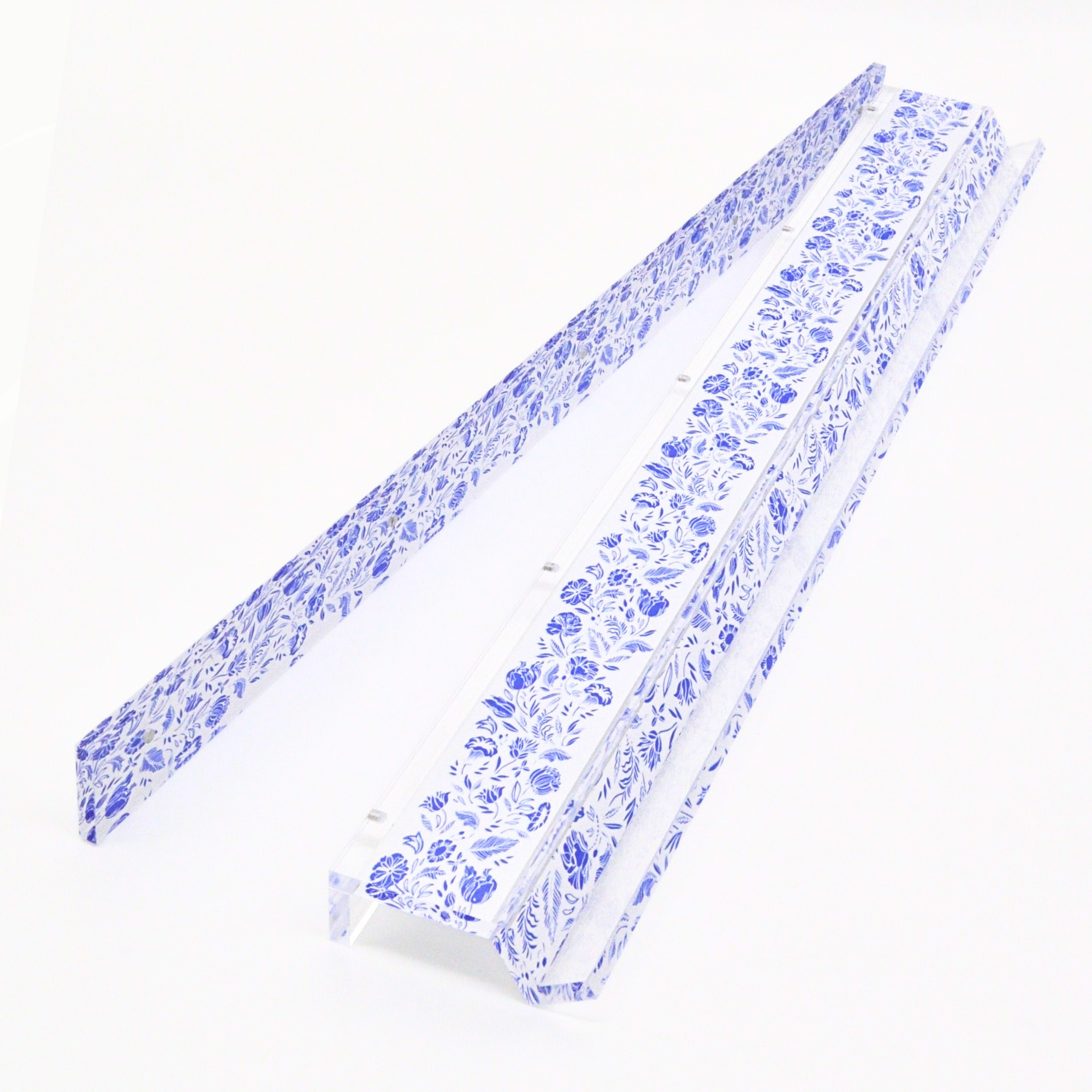 Blue and White Chinoiserie Mahjong Rack and Pusher, Set of 4 Middle & Main Mahjong