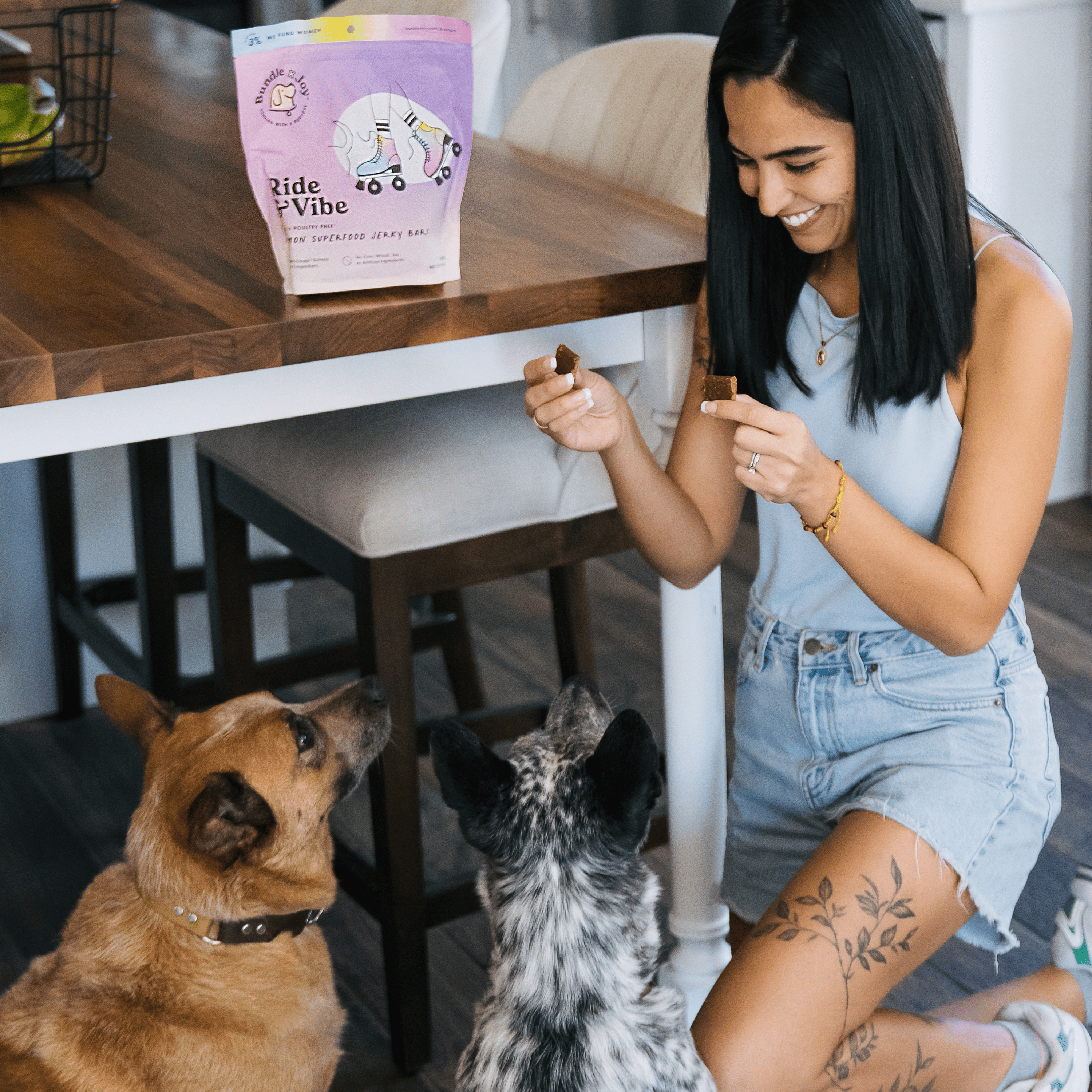 Ride & Vibe Wildlachs-Jerky-Riegel für Hunde 142g