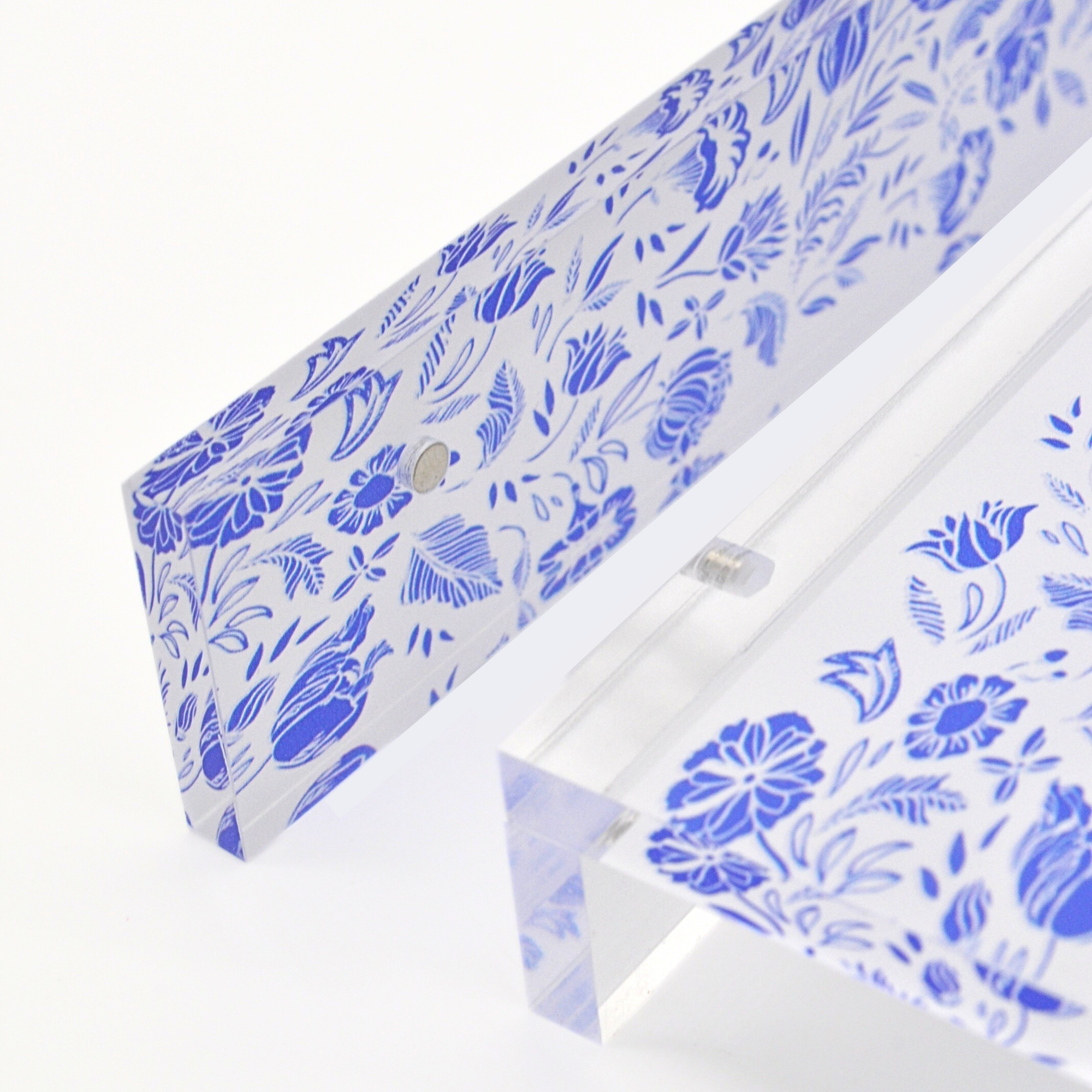 Blue and White Chinoiserie Mahjong Rack and Pusher, Set of 4 Middle & Main Mahjong