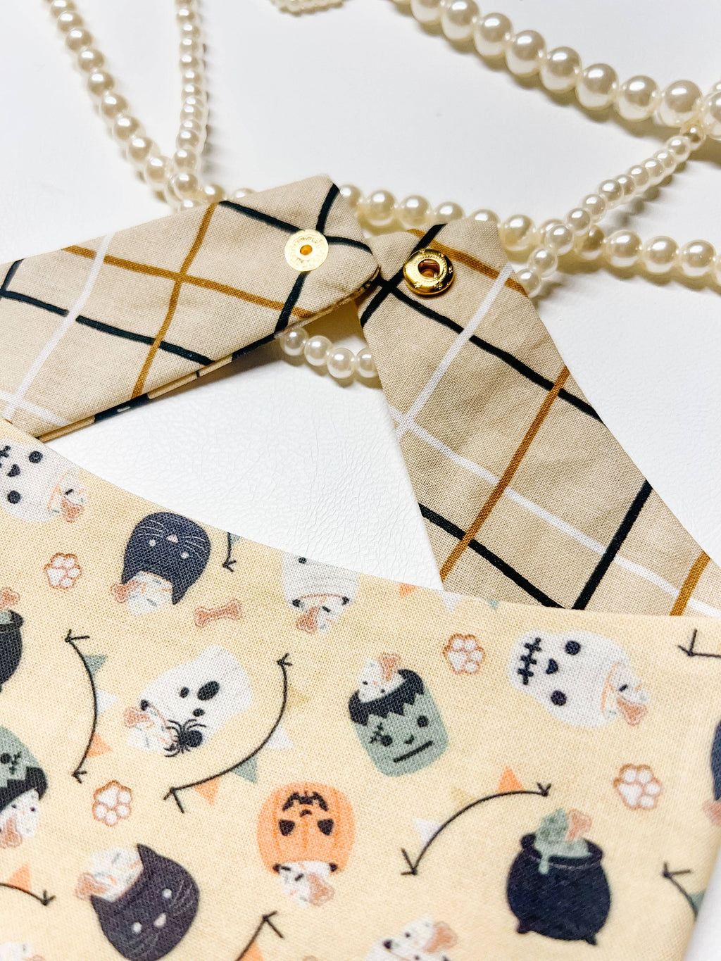Halloween Snap-On Reversible Dog Bandana, Curved Neck StellaLoo