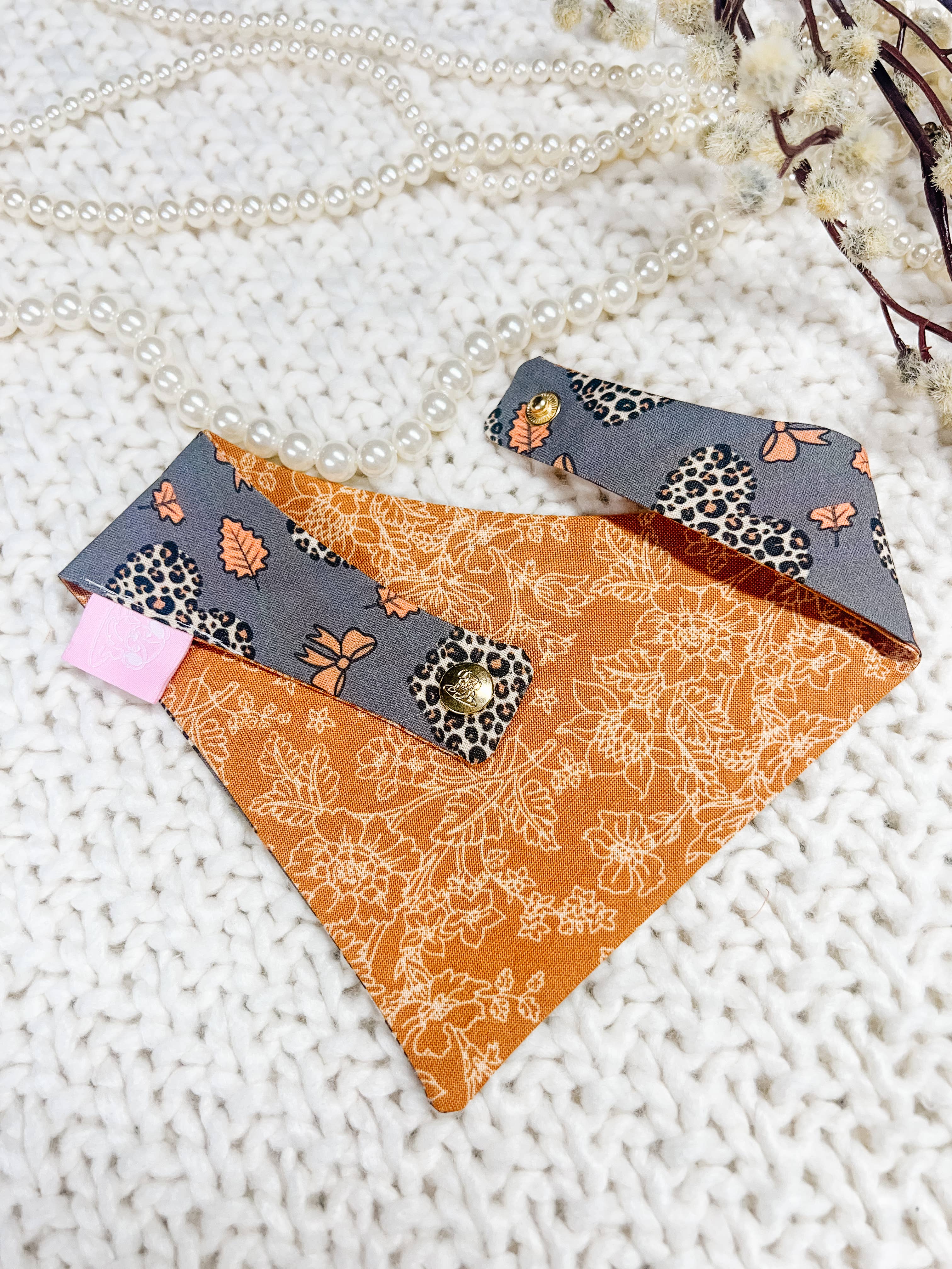 Heart Cheetah Fall Dog Bandana, Metal SnapOn Pet Collar