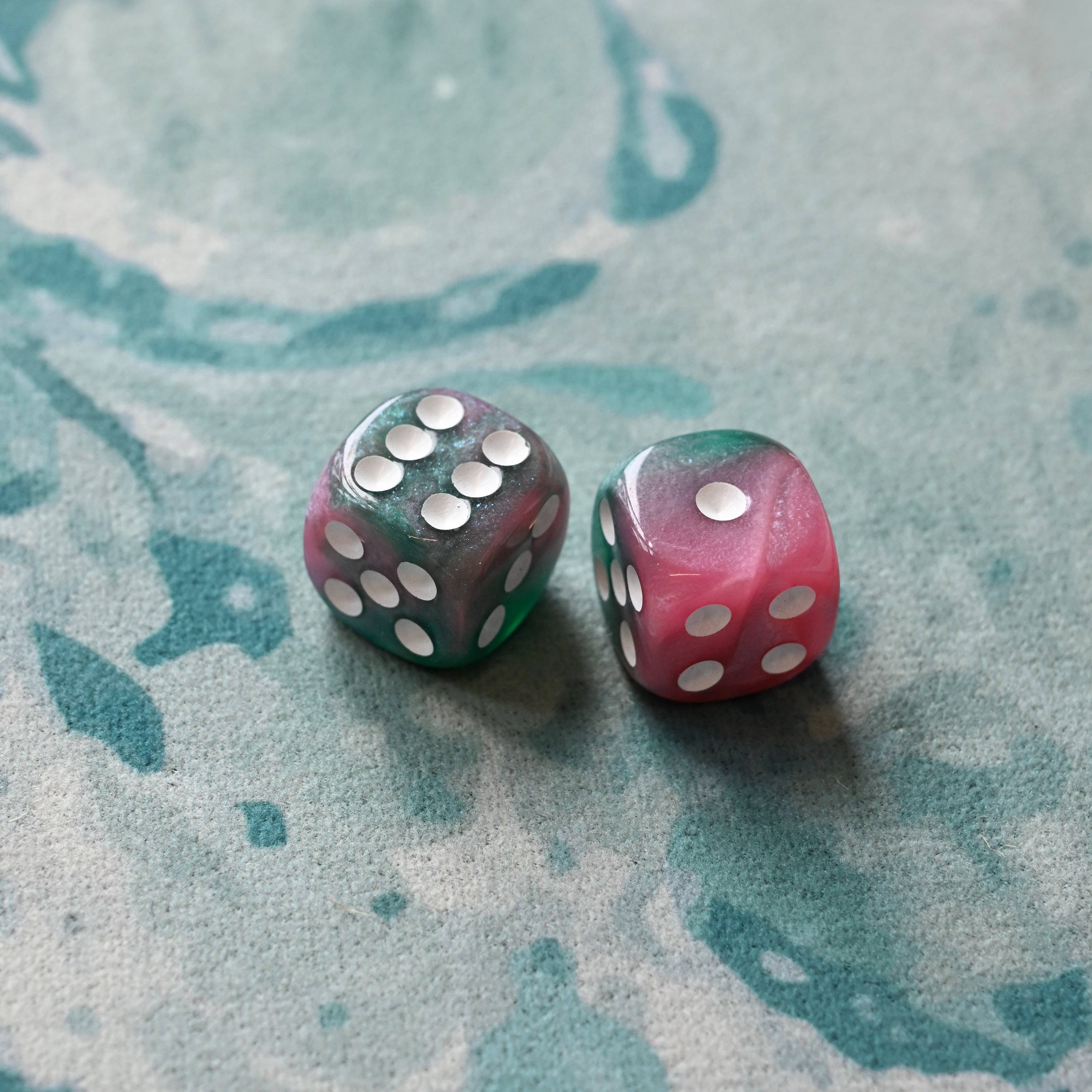 Mahjong Dice (Pair of 2) Middle & Main Mahjong