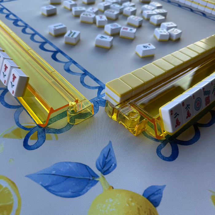 Lemon Lime Mahjong Mat (33in| Waterproof Mahjong Table Mat)- Ships Rolled Mahjong Studios