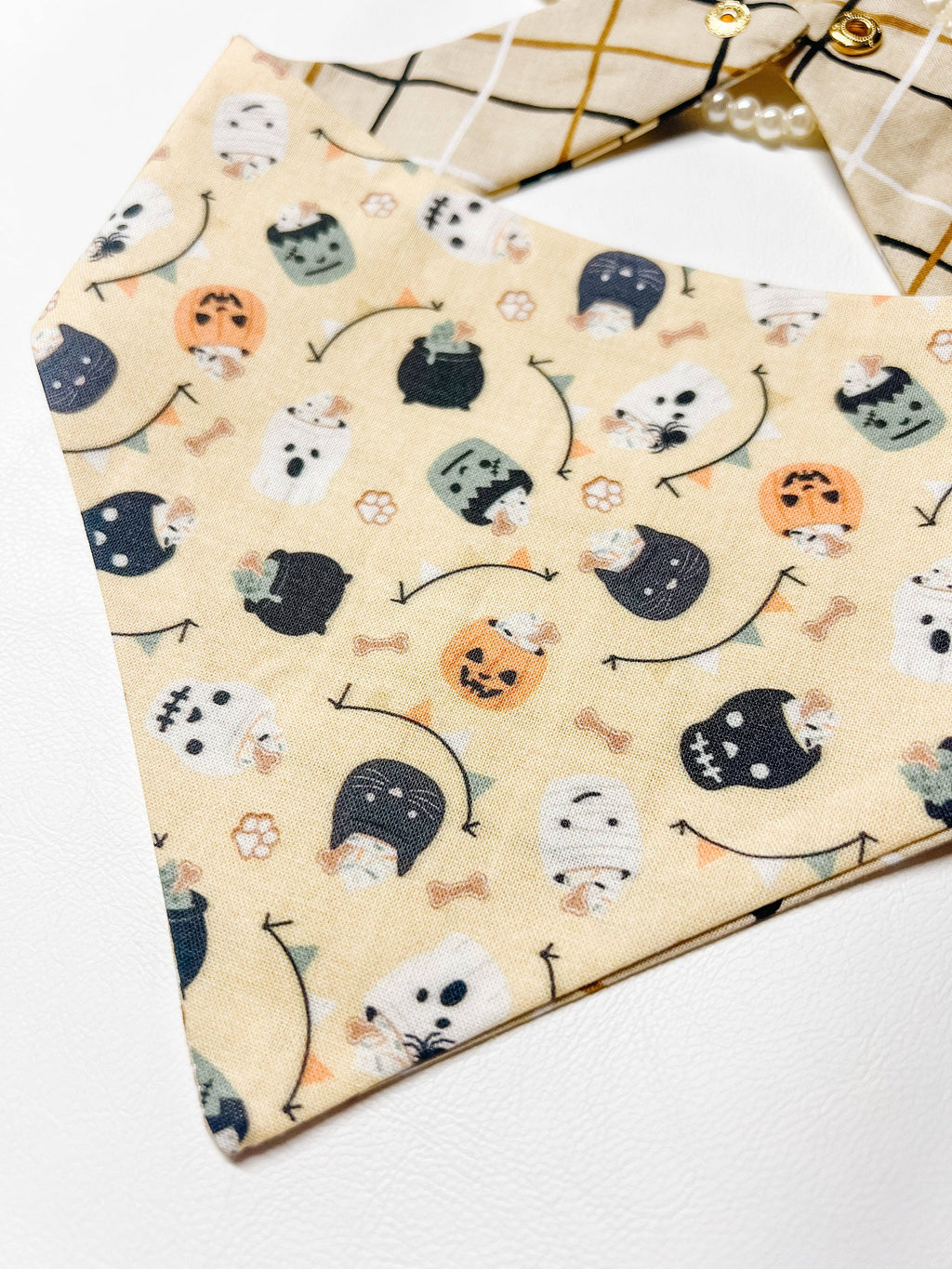 Halloween Snap-On Reversible Dog Bandana, Curved Neck StellaLoo