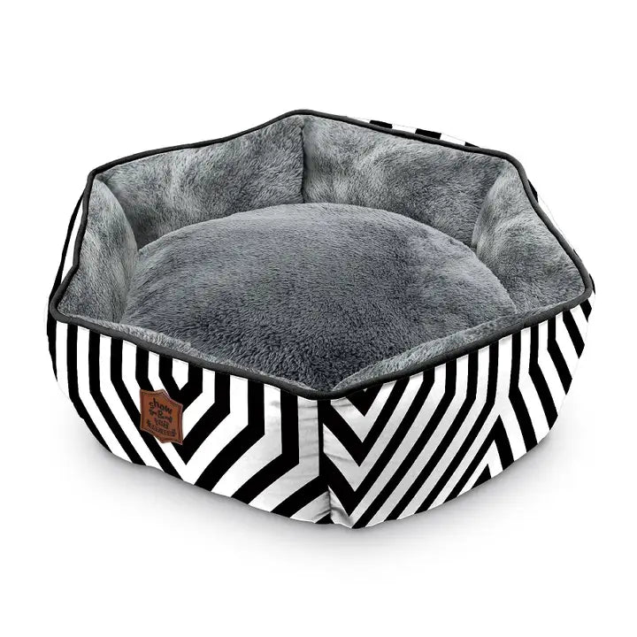 Geometrical Black & White Pet Bed - The Bougie Pet Boutique