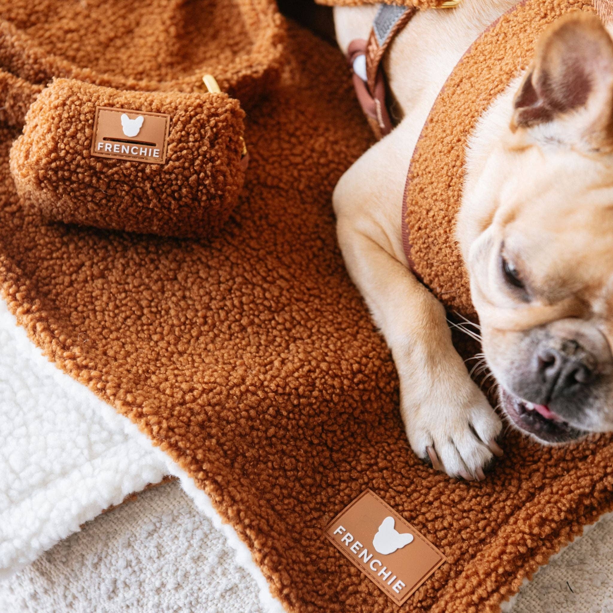 Frenchie Poo Bag Holder - Teddy Brown