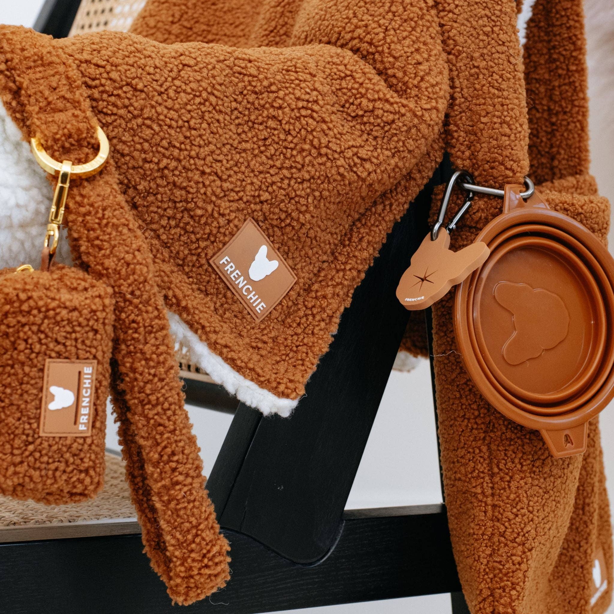 Frenchie Poo Bag Holder - Teddy Brown