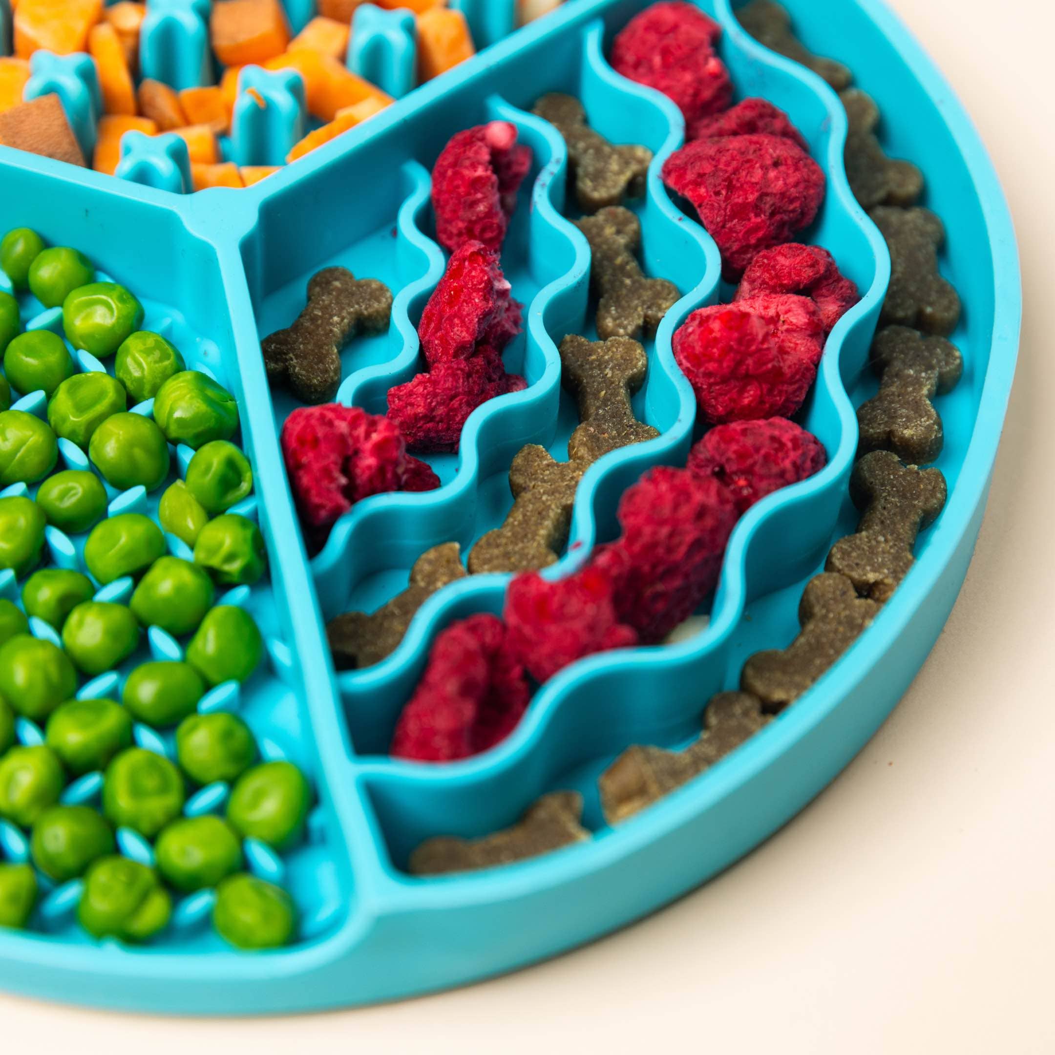 Blue Dog Lick Mat | Slow Feeder | Pet Food Mat | Dog Feeder 