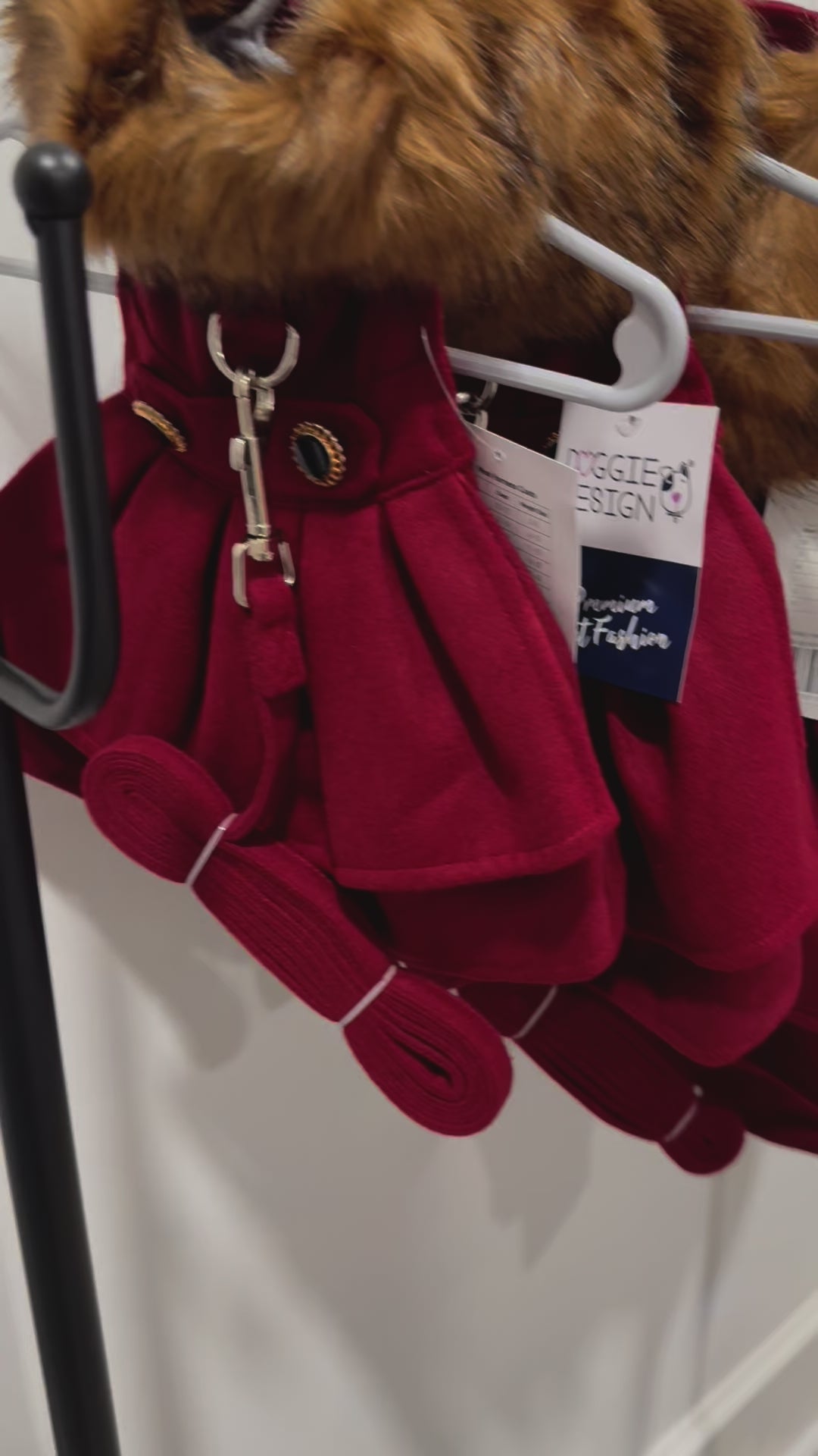 Manteau Harnais en Laine Bordé de Fourrure Bourgogne